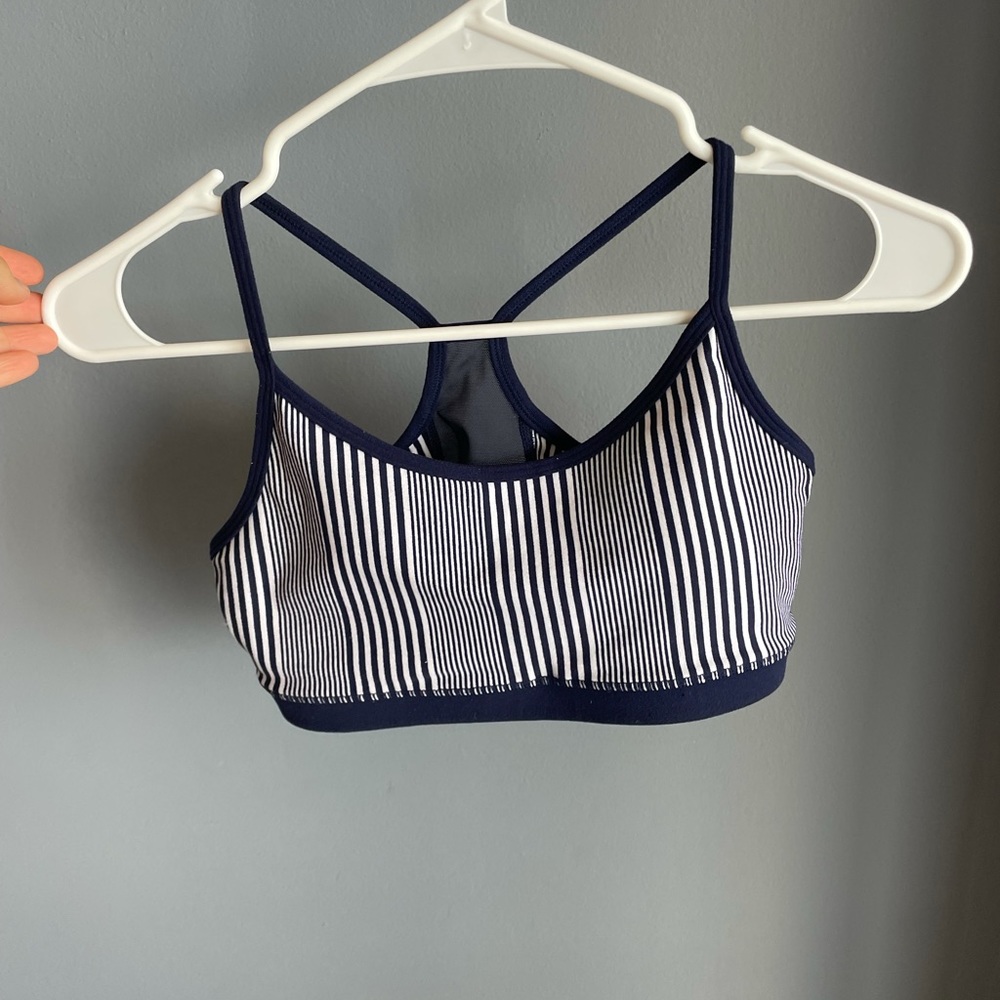 Lululemon Flow Y Bra